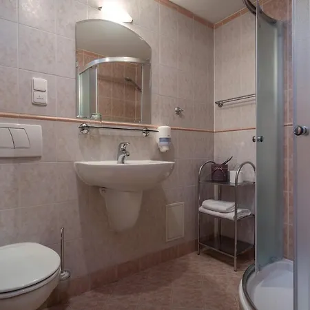 Moment - Bistro & Ubytovanie Guest house