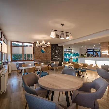 Moment - Bistro & Ubytovanie Guest house 3*