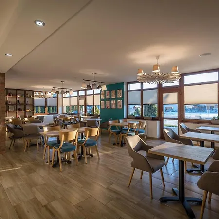 Moment - Bistro & Ubytovanie Guest house